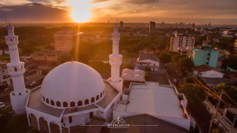 Mesquita de Foz do Iguaçu Central à 19 minutos de carro do Hotel