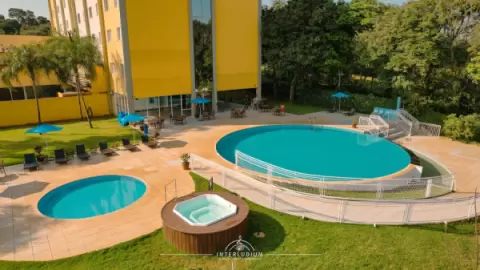 Piscina adulto e infantil climatizada